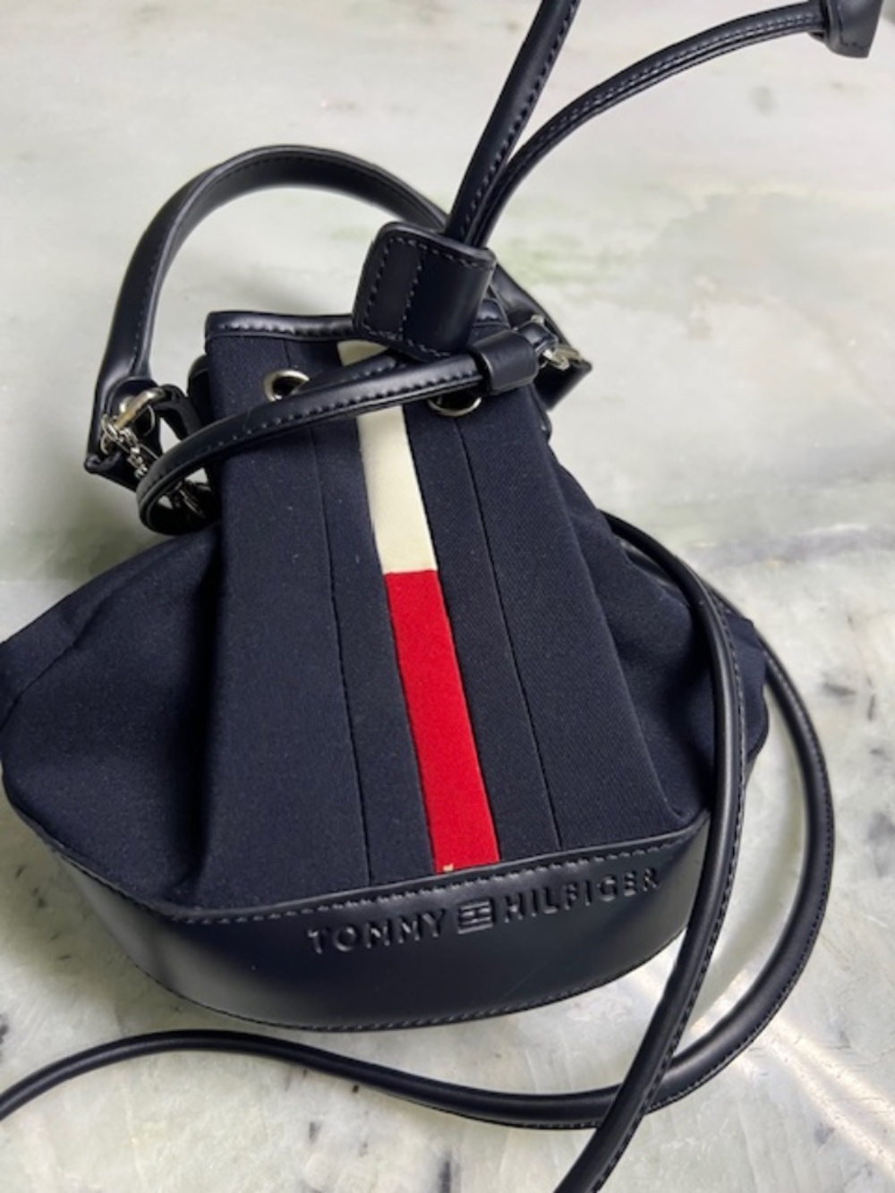 Vintage Tommy Hilfiger Drawstring Mini Bucket Bag - Picture 2 of 8